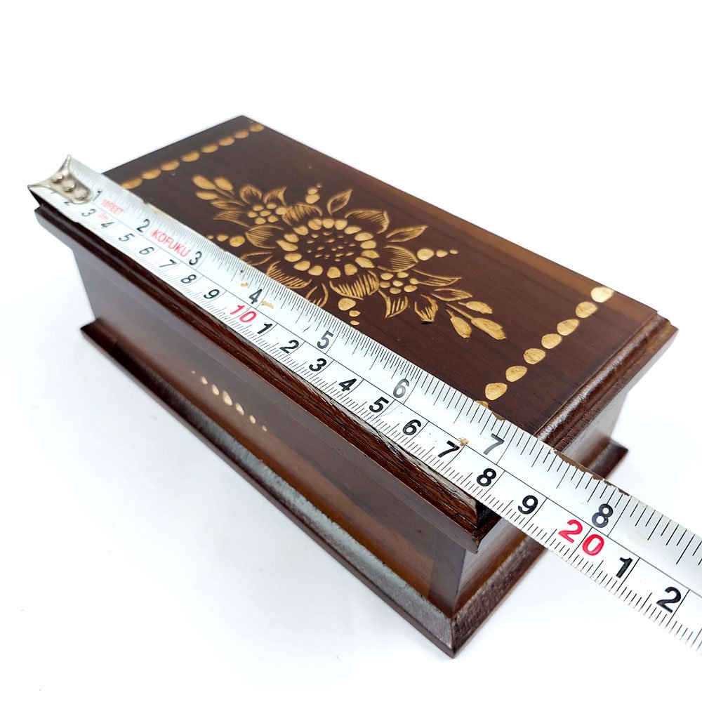 Toko Jual Kotak Penyimpanan Motif Cukit Kayu Jati Ukuran 18 cm