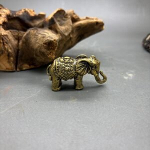 Liontin Gajah Ganeshwara Padwanagara